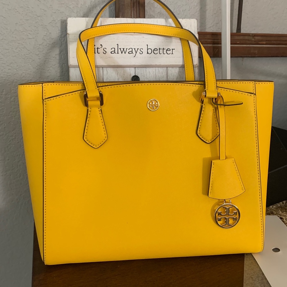 HP🎊Tory butch 💝 Robinson Saffiano Leather Tote - Picture 11 of 14